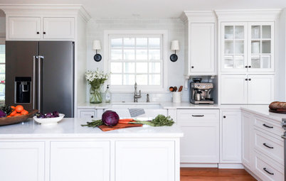 Kitchen of the Week: White, Wood and Wide Open