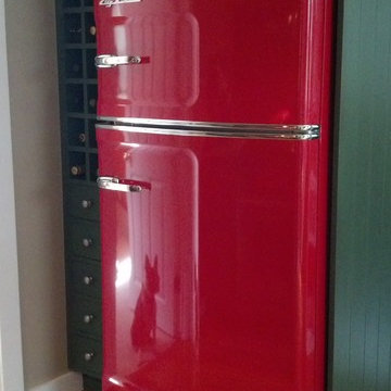 Big Chill Original Retro Refrigerator
