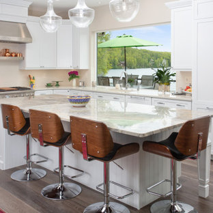 Transitional kitchen remodeling - Inspiration for a transitional kitchen remodel in Other