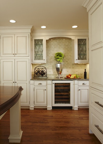 Traditional Kitchen by MainStreet Design Build