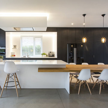 Black & White Minimalistic Kitchen