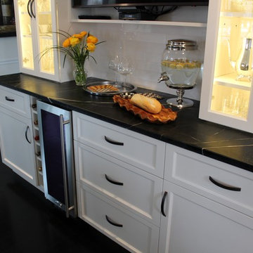 Black and White Traditional Kitchen