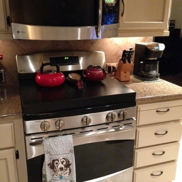 Black gas stovetop burner cover