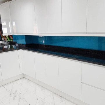 Black Marble Counter top & Worktop Installation for Kitchen