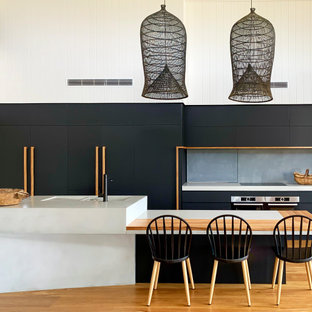 Black with Timber Features