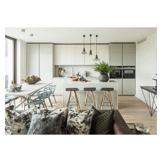 Blackfriars London Apartment - Contemporary - Kitchen - London - by ...