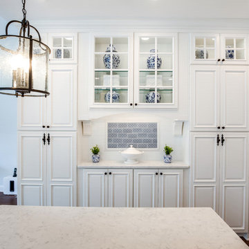 Blanc French Country Kitchen