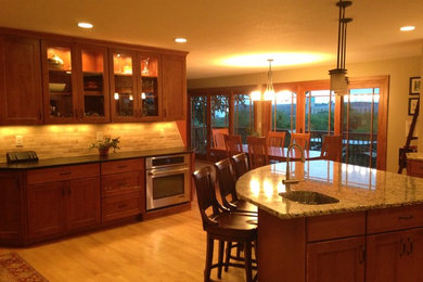 Example of an arts and crafts kitchen design in Minneapolis