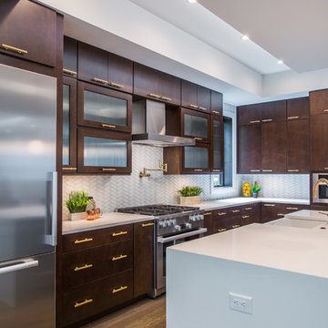 Bold Lines Create a Modern Kitchen and Bath
