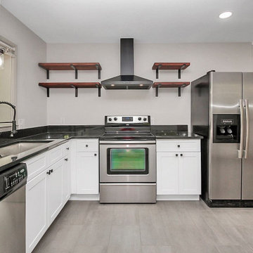 Bonneville Rental Kitchen