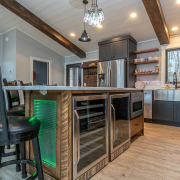 Borden Lake Mountain Modern