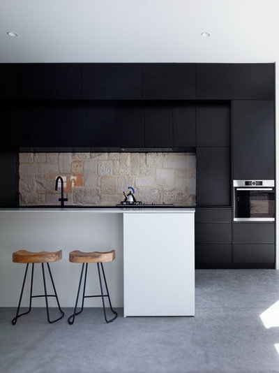 Contemporary Kitchen by Couvaras Architects