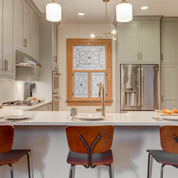 Breakfast bar and chairs