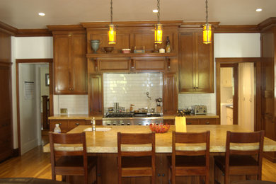Example of a large arts and crafts kitchen design in Los Angeles