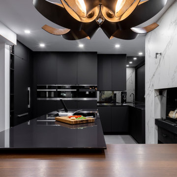 Breathtaking Black Modern Kitchen