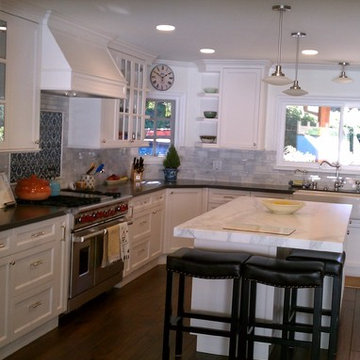 Brentwood Home Kitchen