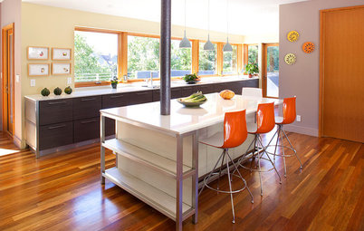 Houzz Tour: Openness Rules in a Warm, Modern Home