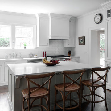 Bright & Beautiful Kitchen in Belle Meade