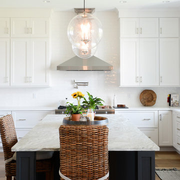 Bright and Beautiful Kitchen with Blue/Grey Island