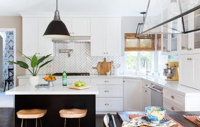 5 Smashing Black-and-White Kitchens in Different Styles