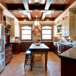 https://www.houzz.com/photos/bright-ideas-by-martinec-traditional-kitchen-new-york-phvw-vp~527073