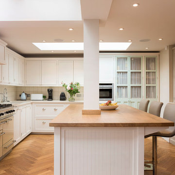 Bright spacious shaker style kitchen in Kensington