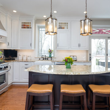 Bright Traditional Kitchen in Pipersville