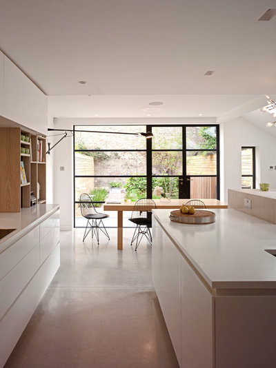 Contemporary Kitchen by The Vawdrey House