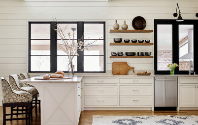 Room of the Day: Soothing Kitchen With a Clever Range Hood Hack