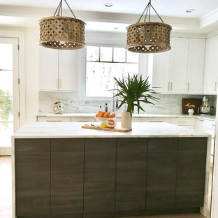 75+ Küchen mit Speckstein-Arbeitsplatte und Küchenrückwand in Grau