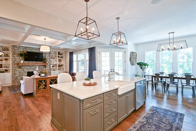 Example of a country kitchen design in Indianapolis