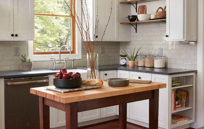 Kitchen of the Week: A Cottage Kitchen Opens Up