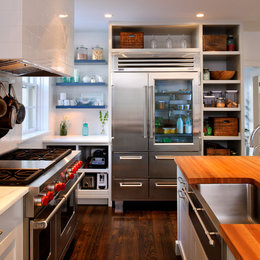 https://www.houzz.com/photos/bryn-mawr-english-tudor-kitchen-remodel-traditional-kitchen-philadelphia-phvw-vp~5539947