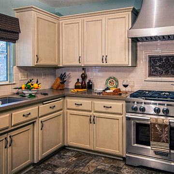 Bungalow Kitchen