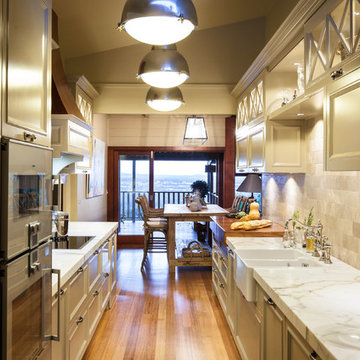 Burleigh Heads Hampton Style Kitchen