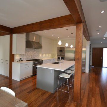 Burnaby - Custom Contemporary Timber Frame Home