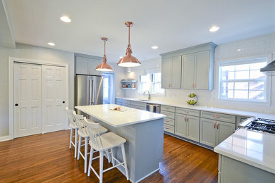Inspiration for a cottage kitchen remodel in Indianapolis