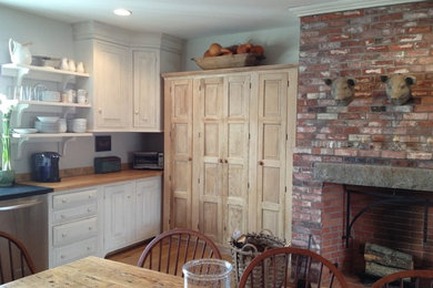 Inspiration for a country kitchen remodel in Portland Maine