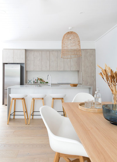Beach Style Kitchen by The Design Villa