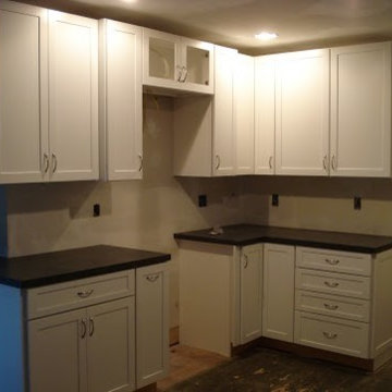 Cabinet Install - Kitchen - Daughters Delight