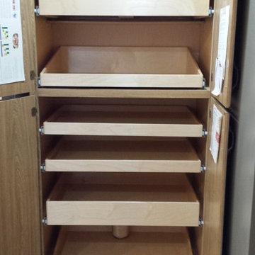 Cabinet Pantry