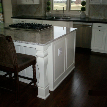 Cabinet Reface and New Custom Kitchen Island