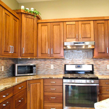 Stained Hickory Cabinets - Photos & Ideas | Houzz