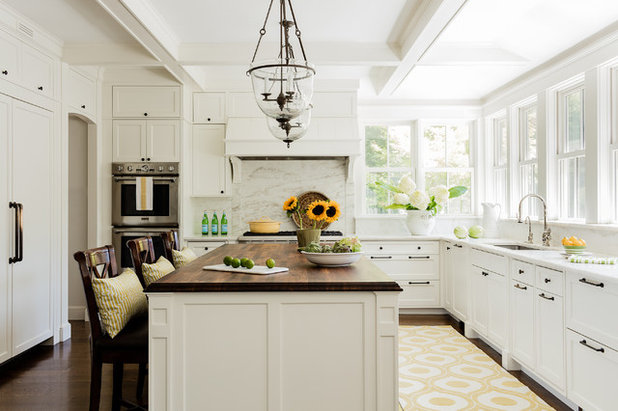 Traditional Kitchen by Leah Ward Interiors