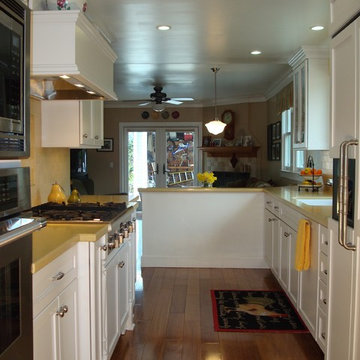 Cape Cod kitchen remodel in Pasadena, CA