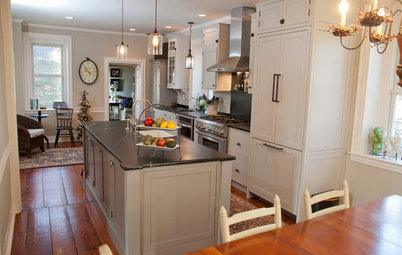 New and Old Mix It Up in a Historic Farmhouse Kitchen