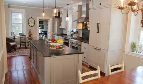 New and Old Mix It Up in a Historic Farmhouse Kitchen