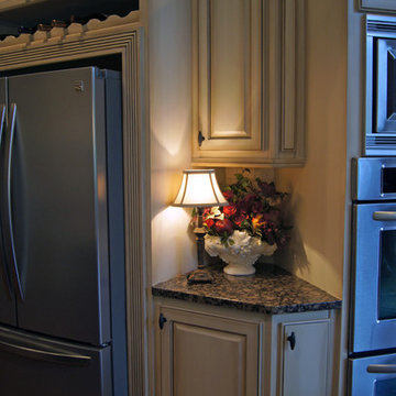 CCFF Kitchen Cabinet Finish II