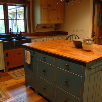 Central Kentucky Log Cabin Primitive Kitchen
