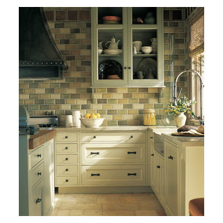 Ceramica Alhambra kitchen - Traditional - Kitchen - San Francisco - by Tile Fantastic | Houzz